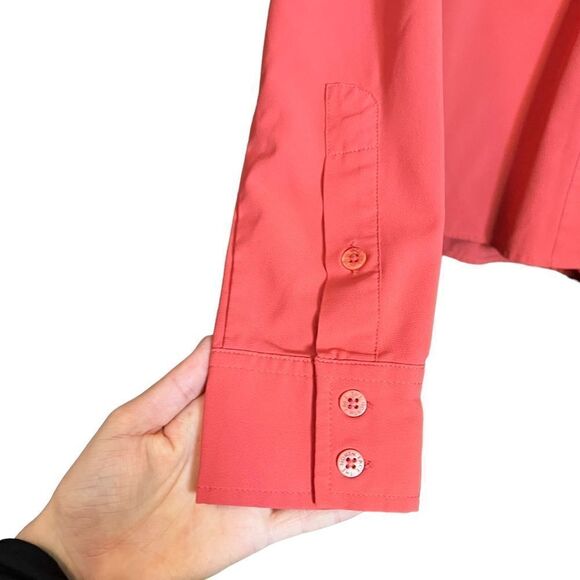 The north face light pink / salmon button down shirt - Picture 6 of 13